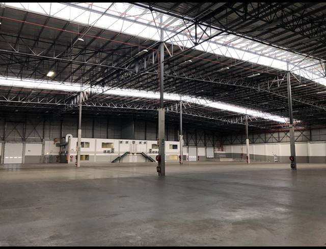 9,724M² WAREHOUSE TO LET IN EPPING INDUSTRIAL